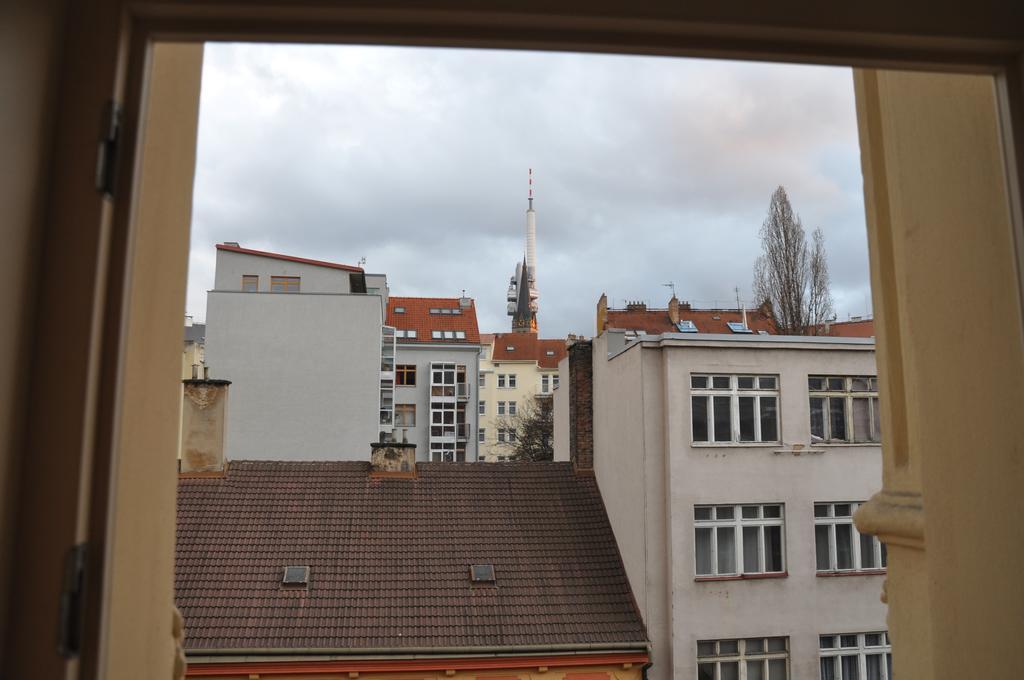 Apartment Praha Husitska Eksteriør billede